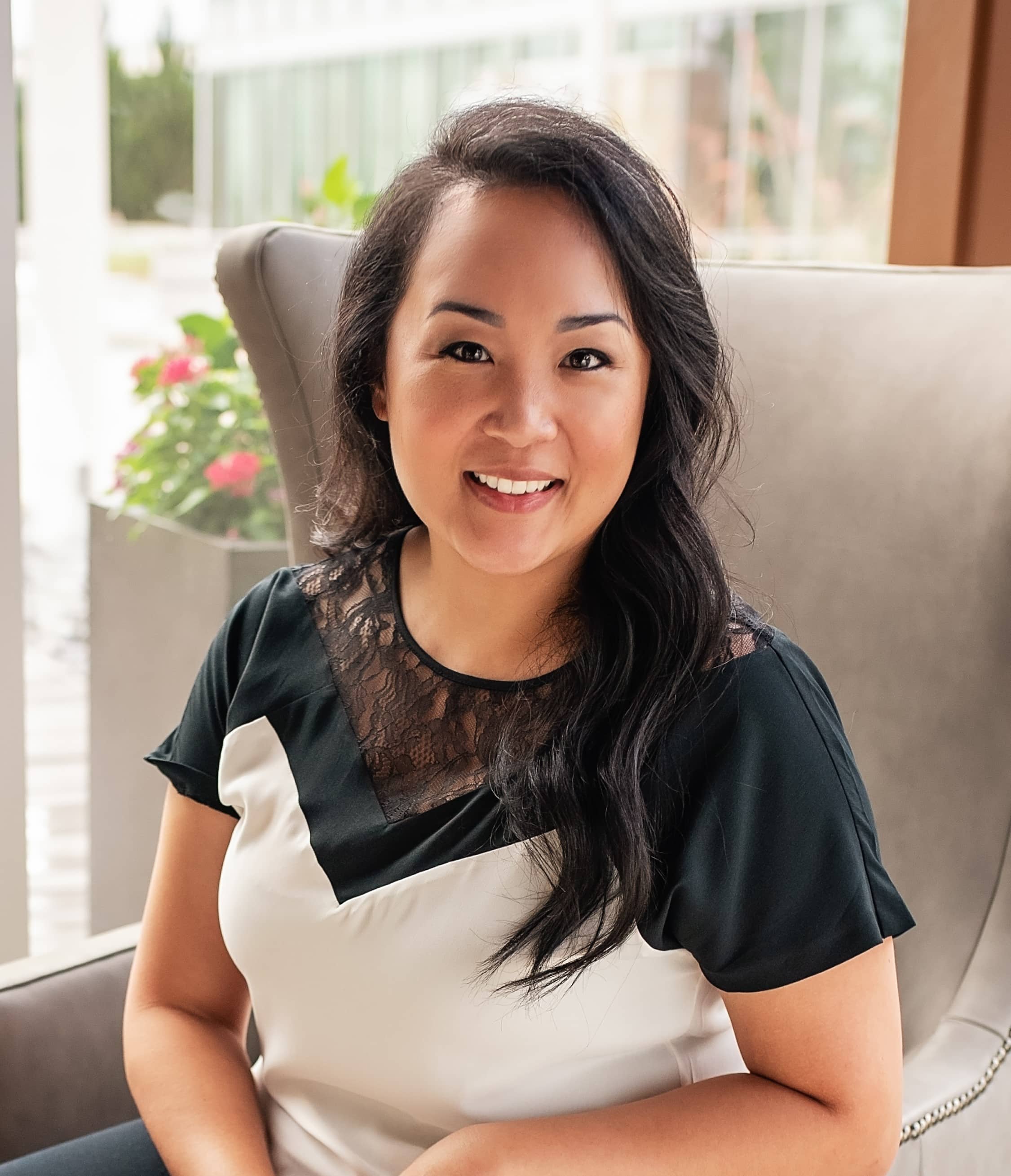 Julia Balmaceda, HR Manager, Busboom Group_Crop